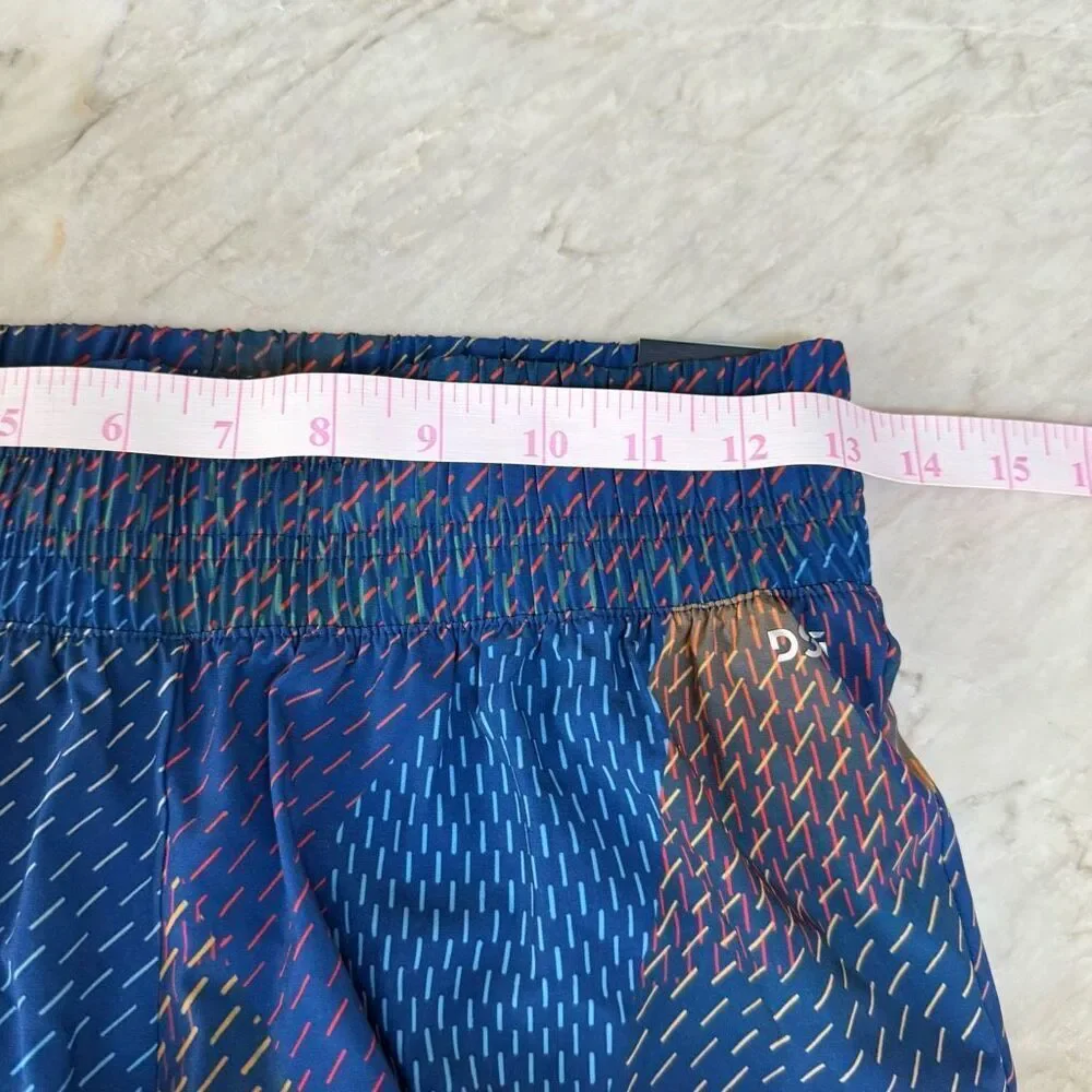 DSG women High Rise Stride Shorts Lined Blue Gold Swirl size XS NWT